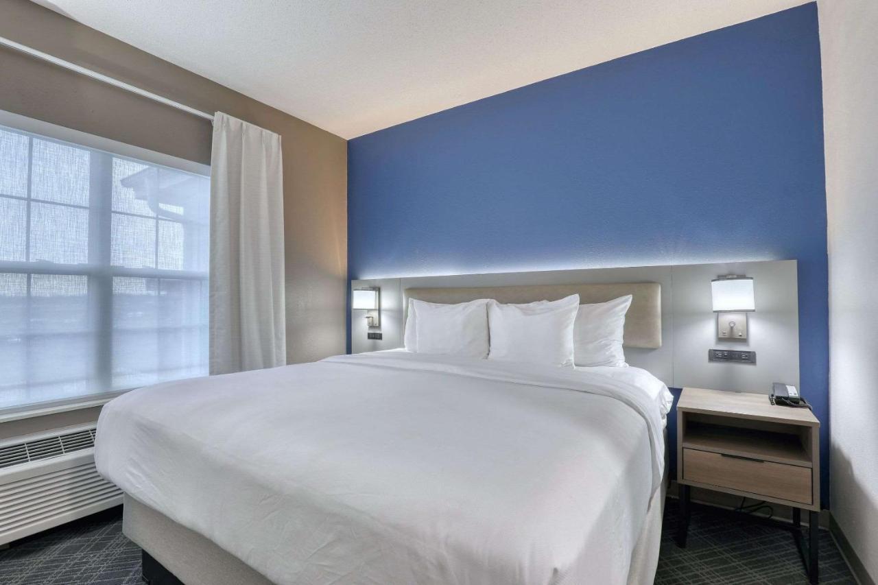 Comfort Suites Milwaukee Airport Oak Creek Exteriör bild