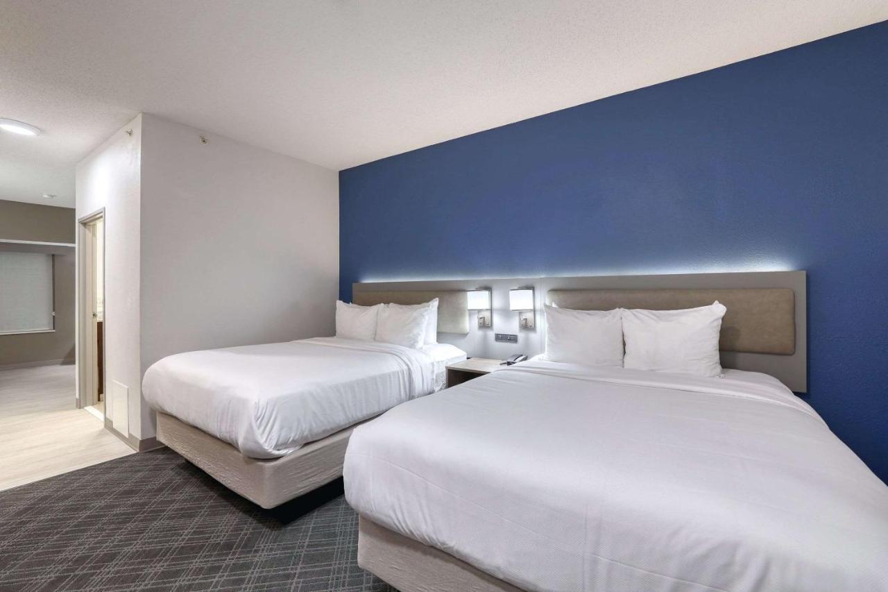 Comfort Suites Milwaukee Airport Oak Creek Exteriör bild