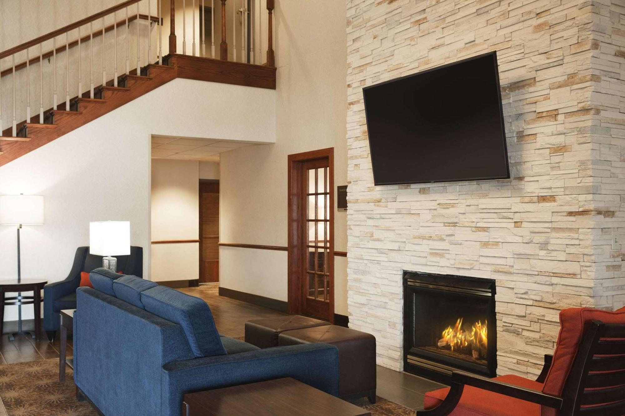 Comfort Suites Milwaukee Airport Oak Creek Exteriör bild