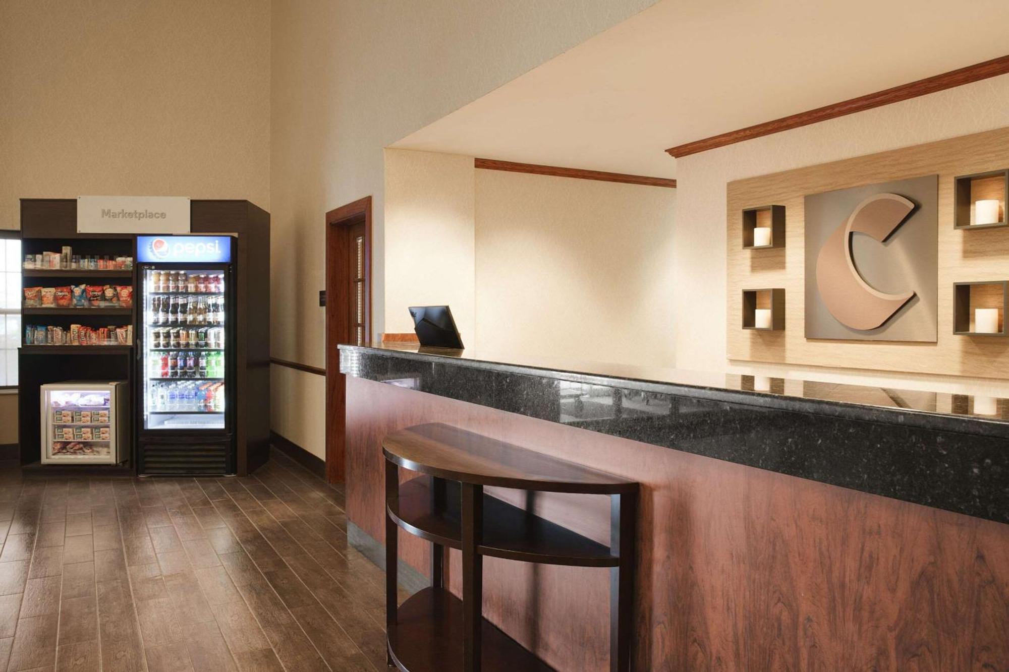 Comfort Suites Milwaukee Airport Oak Creek Exteriör bild