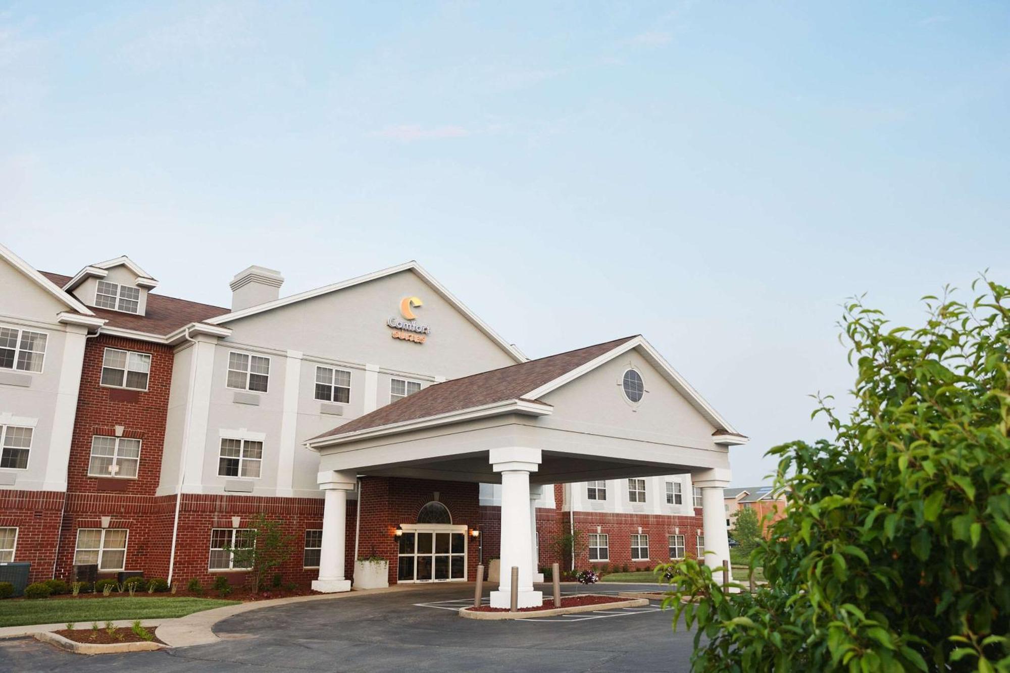 Comfort Suites Milwaukee Airport Oak Creek Exteriör bild